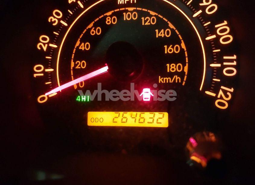 Photo 16 of 2011 Toyota Sequoia SR5 5.7L V8 (VIN 5TDBY5G19BS047363)