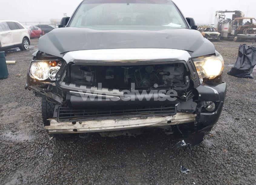 Photo 6 of 2016 Toyota Sequoia SR5 5.7L V8 (VIN 5TDBY5G19GS130184)