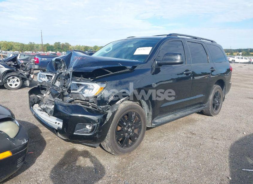 Photo 6 of 2018 Toyota Sequoia TRD SPORT (VIN 5TDBY5G19JS160020)
