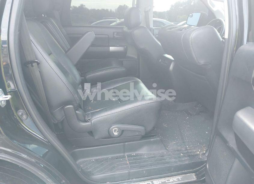 Photo 8 of 2018 Toyota Sequoia TRD SPORT (VIN 5TDBY5G19JS160020)