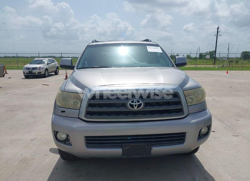 Photo 12 of 2008 Toyota Sequoia SR5 5.7L V8 (VIN 5TDBY64A18S002226)