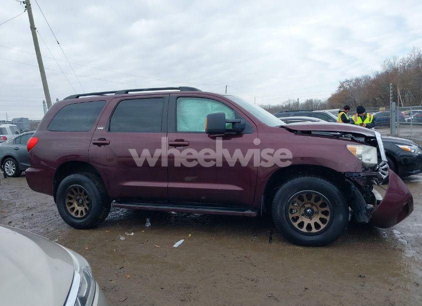 Photo 13 of 2008 Toyota Sequoia SR5 5.7L V8 (VIN 5TDBY64A18S016529)