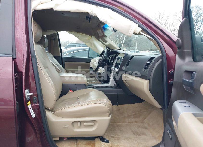 Photo 5 of 2008 Toyota Sequoia SR5 5.7L V8 (VIN 5TDBY64A18S016529)