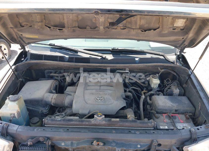 Photo 10 of 2008 Toyota Sequoia SR5 5.7L V8 (VIN 5TDBY64A78S008046)