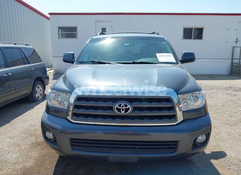 Photo 12 of 2008 Toyota Sequoia SR5 5.7L V8 (VIN 5TDBY64A78S008046)