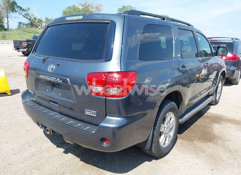 Photo 4 of 2008 Toyota Sequoia SR5 5.7L V8 (VIN 5TDBY64A78S008046)