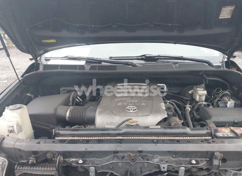 Photo 10 of 2008 Toyota Sequoia SR5 5.7L V8 (VIN 5TDBY64A78S018558)