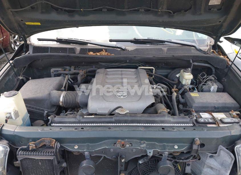Photo 10 of 2008 Toyota Sequoia SR5 5.7L V8 (VIN 5TDBY64A88S011053)