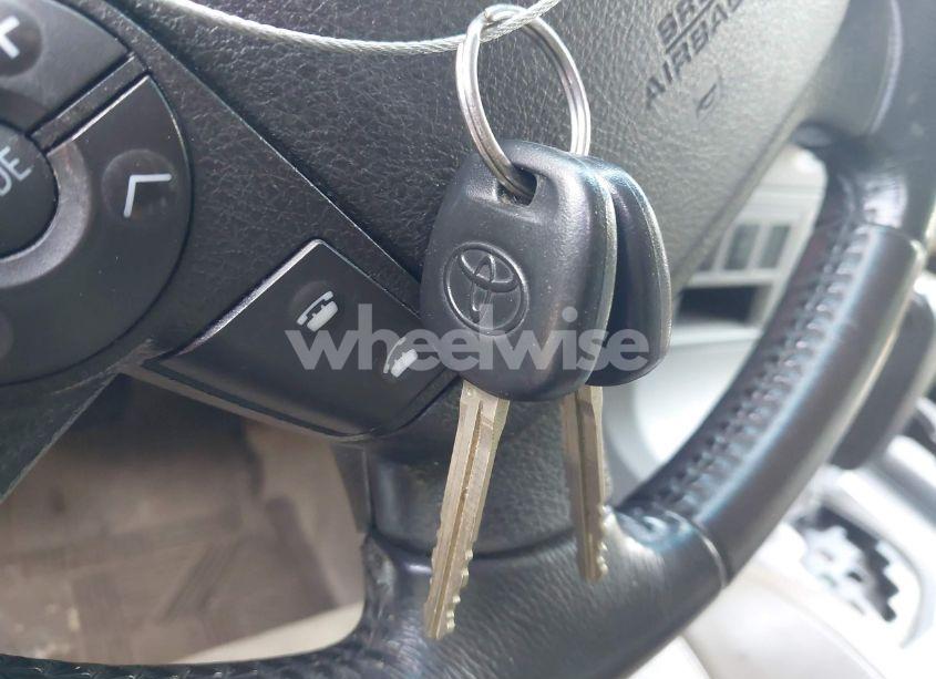 Photo 11 of 2008 Toyota Sequoia SR5 5.7L V8 (VIN 5TDBY64A88S011053)