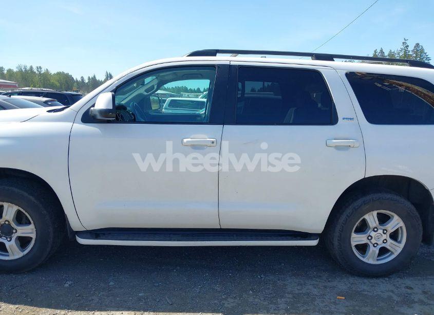 Photo 14 of 2008 Toyota Sequoia SR5 5.7L V8 (VIN 5TDBY64A98S020280)
