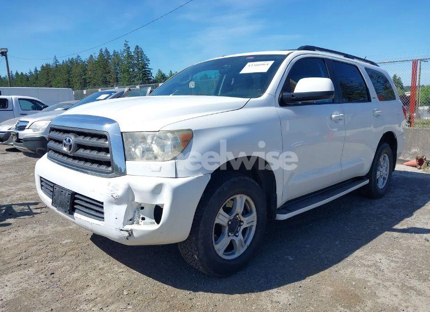 Photo 2 of 2008 Toyota Sequoia SR5 5.7L V8 (VIN 5TDBY64A98S020280)