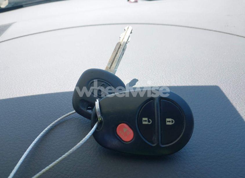 Photo 11 of 2008 Toyota Sequoia SR5 5.7L V8 (VIN 5TDBY64AX8S010888)