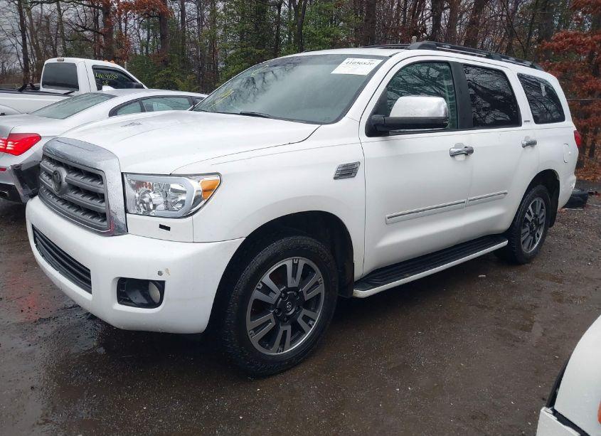 Photo 2 of 2008 Toyota Sequoia LIMITED 5.7L V8 (VIN 5TDBY68A08S004169)