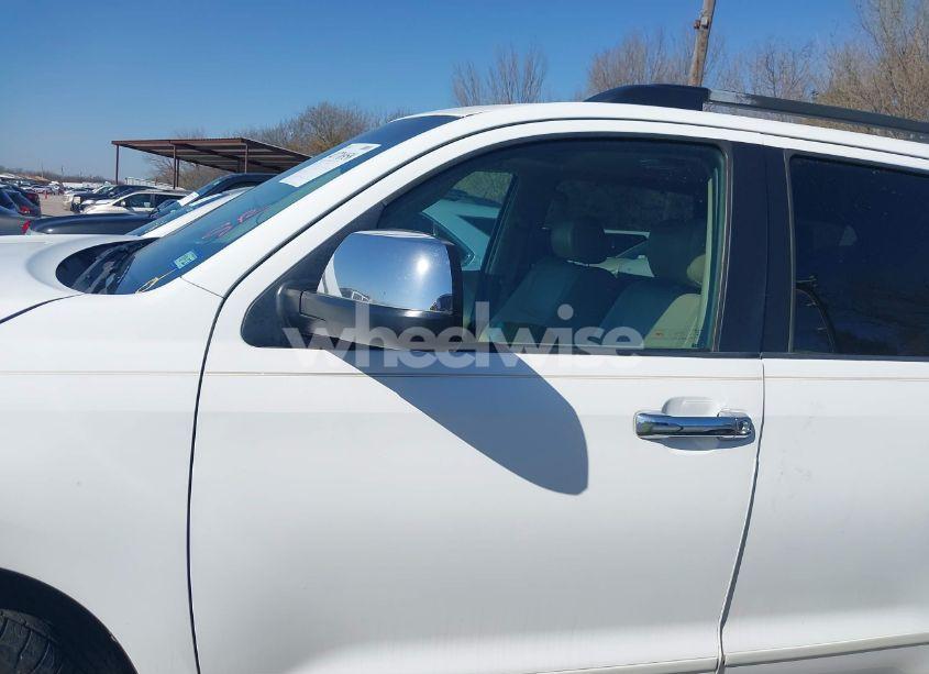 Photo 14 of 2008 Toyota Sequoia LIMITED 5.7L V8 (VIN 5TDBY68A48S003901)