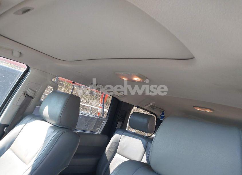 Photo 19 of 2008 Toyota Sequoia LIMITED 5.7L V8 (VIN 5TDBY68A68S000367)