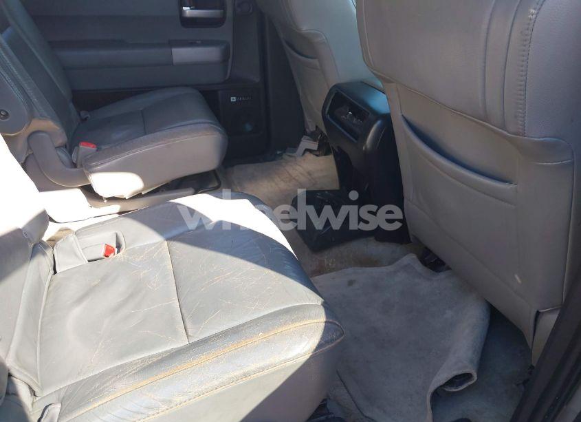 Photo 8 of 2008 Toyota Sequoia LIMITED 5.7L V8 (VIN 5TDBY68A68S000367)