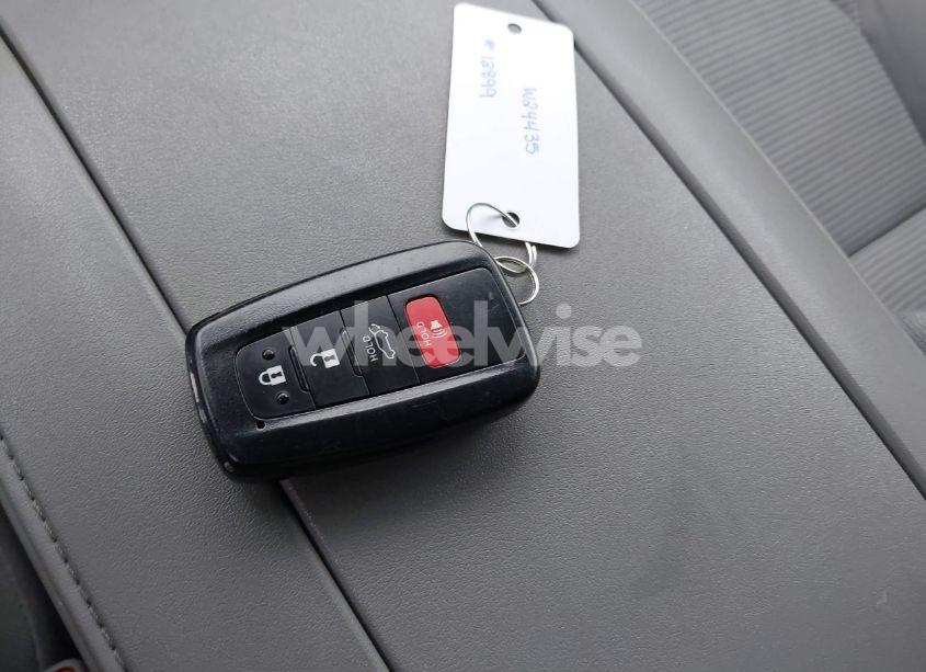 Photo 11 of 2022 Toyota Highlander LE (VIN 5TDBZRBH1NS190479)