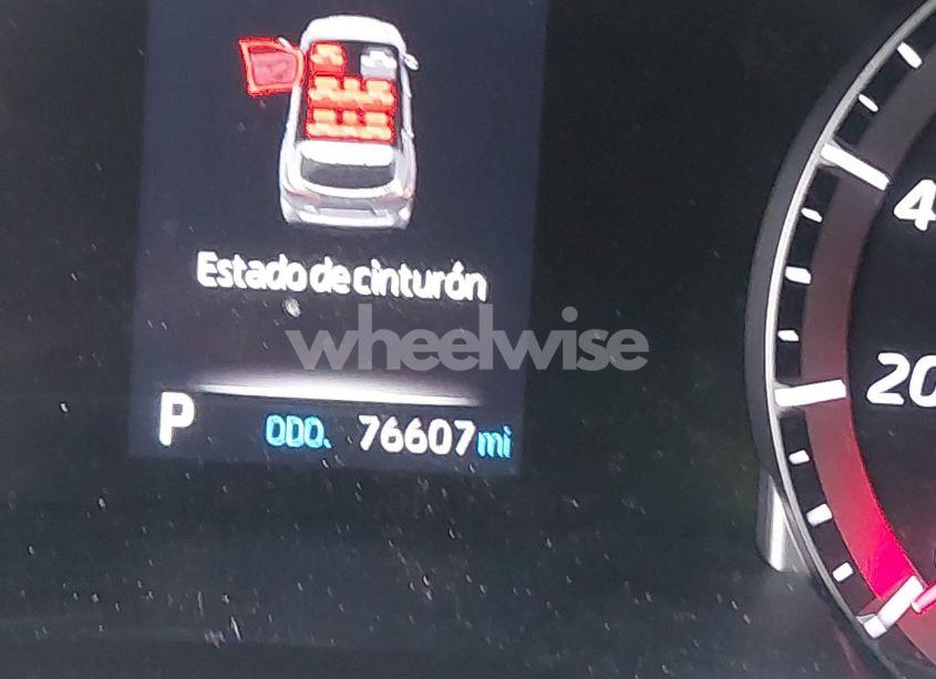 Photo 7 of 2022 Toyota Highlander LE (VIN 5TDBZRBH1NS190479)