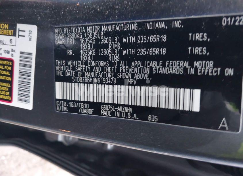 Photo 9 of 2022 Toyota Highlander LE (VIN 5TDBZRBH1NS190479)