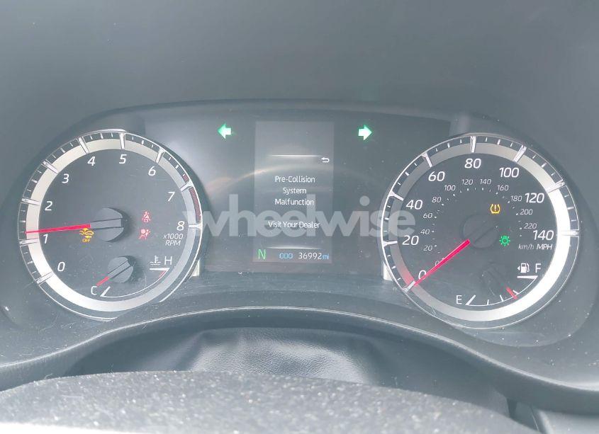 Photo 7 of 2022 Toyota Highlander LE (VIN 5TDBZRBH2NS206348)