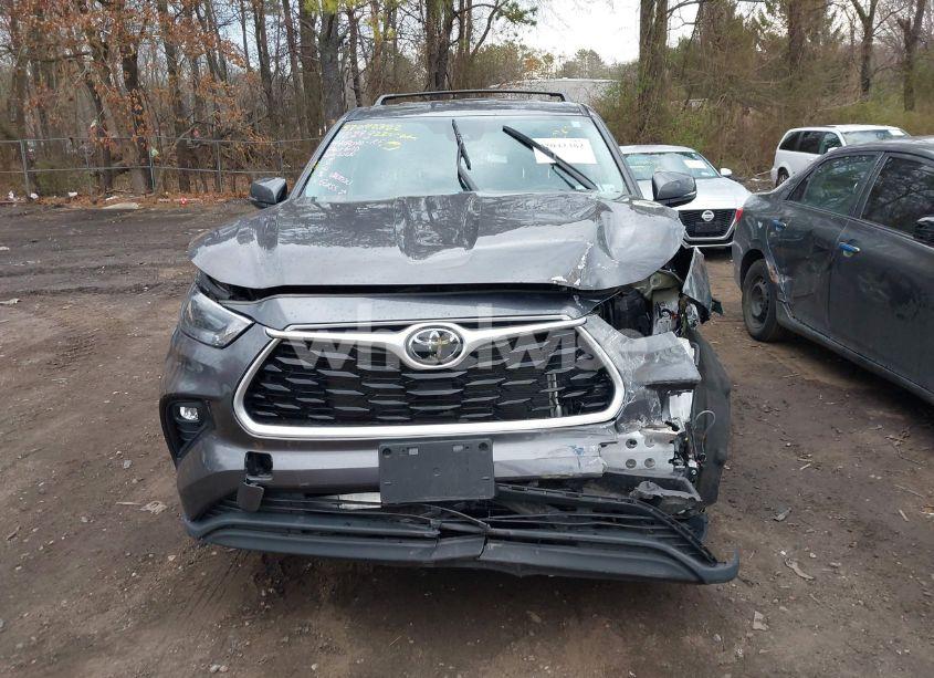 Photo 12 of 2022 Toyota Highlander LE (VIN 5TDBZRBH4NS192520)