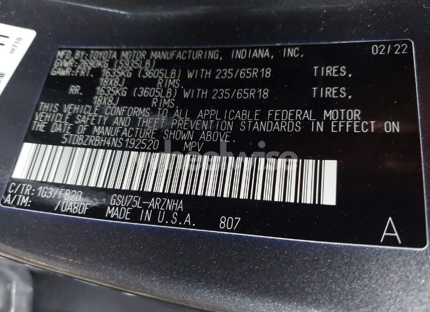 Photo 9 of 2022 Toyota Highlander LE (VIN 5TDBZRBH4NS192520)