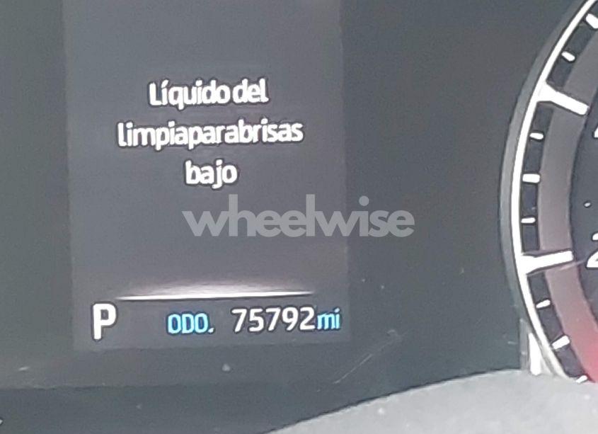 Photo 15 of 2021 Toyota Highlander LE (VIN 5TDBZRBH5MS543644)