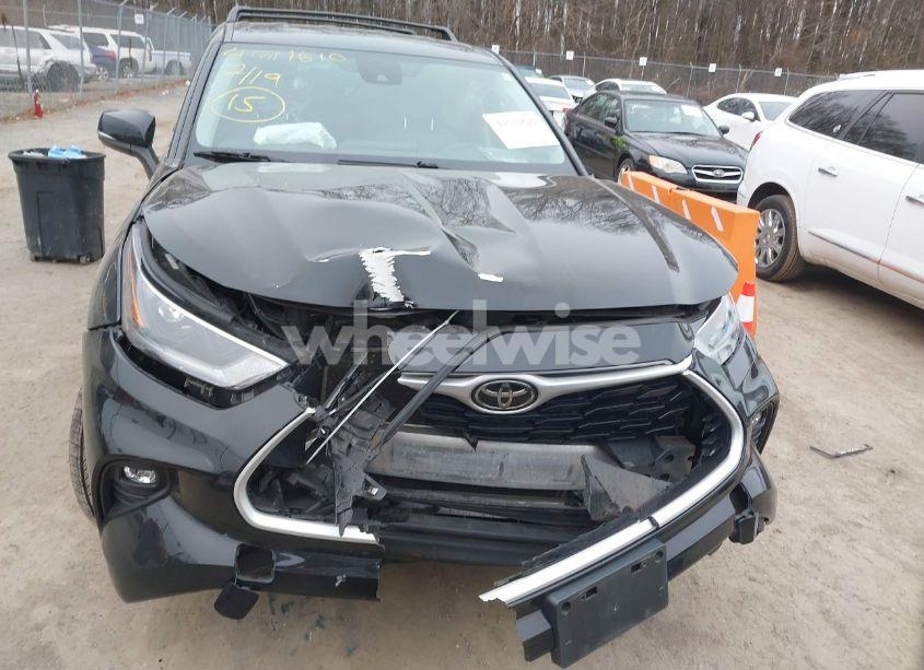Photo 12 of 2021 Toyota Highlander LE (VIN 5TDBZRBH5MS553042)