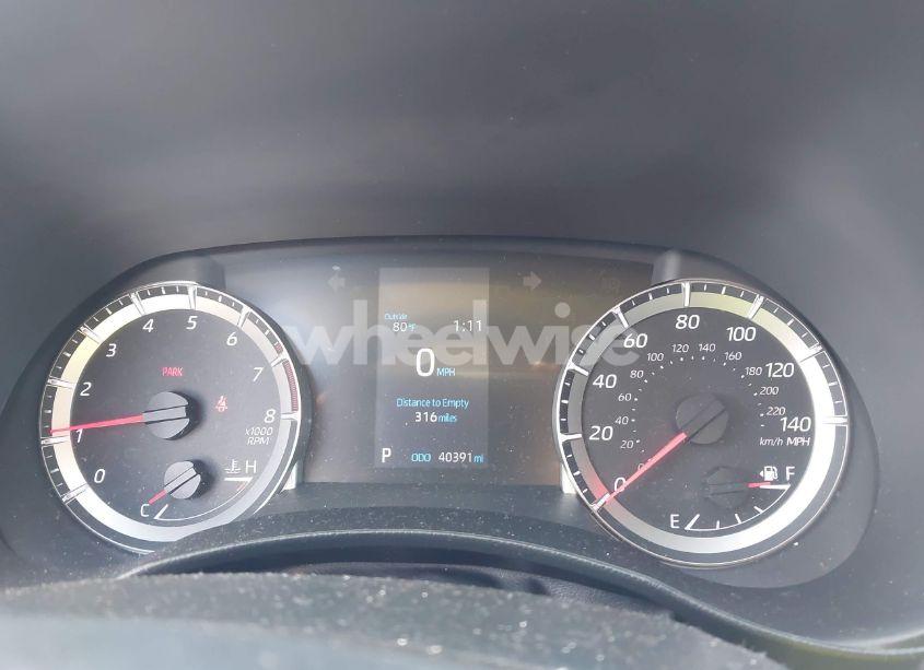 Photo 7 of 2022 Toyota Highlander LE (VIN 5TDBZRBH5NS580954)