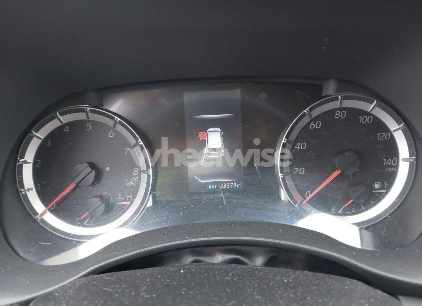 Photo 7 of 2021 Toyota Highlander LE (VIN 5TDBZRBH8MS111548)