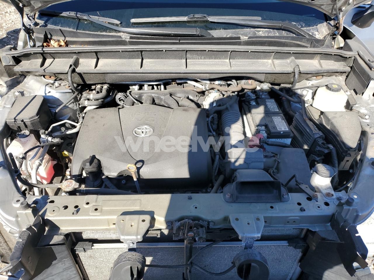 Photo 12 of 2022 TOYOTA HIGHLANDER L (VIN 5TDBZRBH9NS164972)