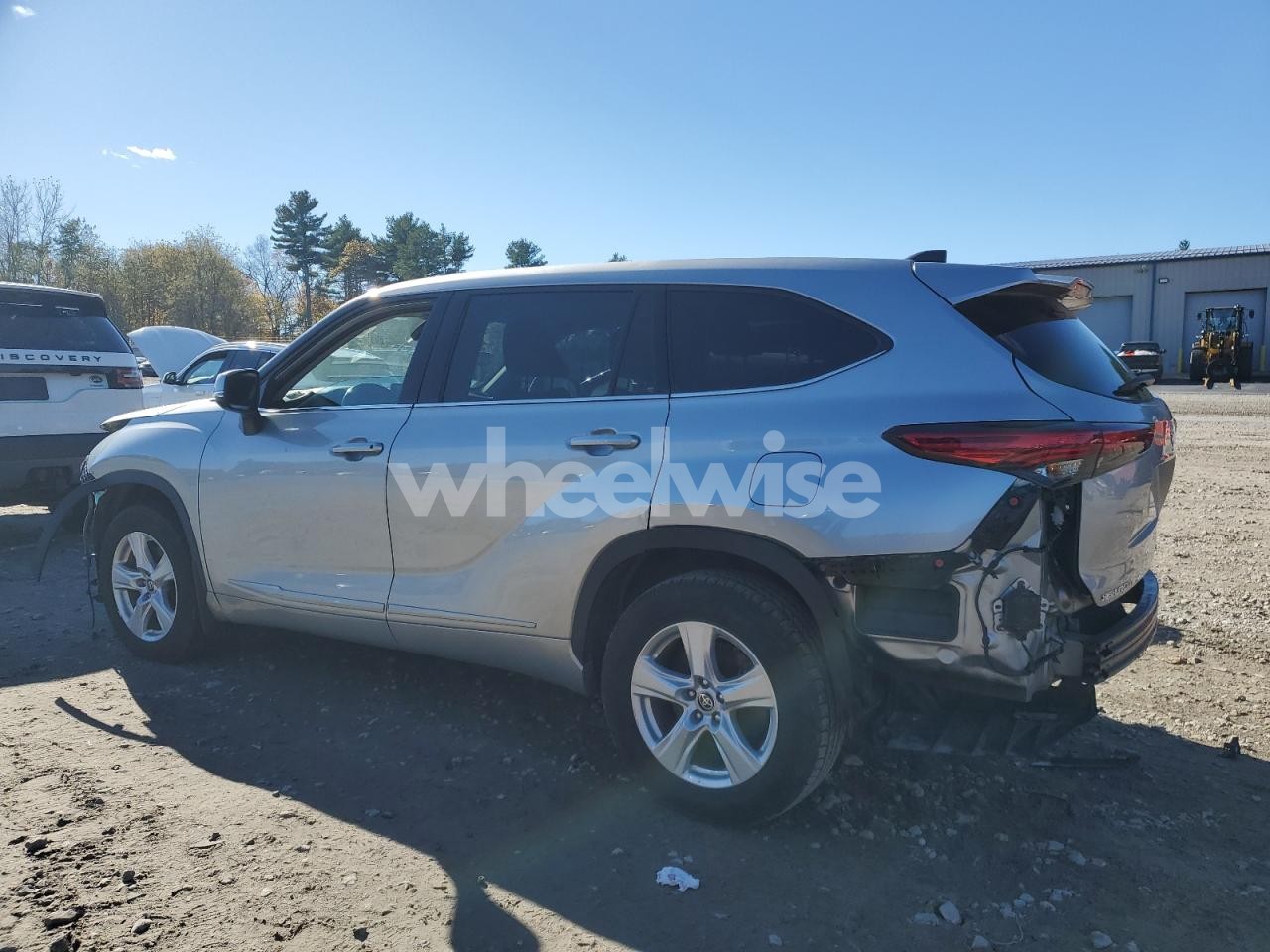 Photo 2 of 2022 TOYOTA HIGHLANDER L (VIN 5TDBZRBH9NS164972)
