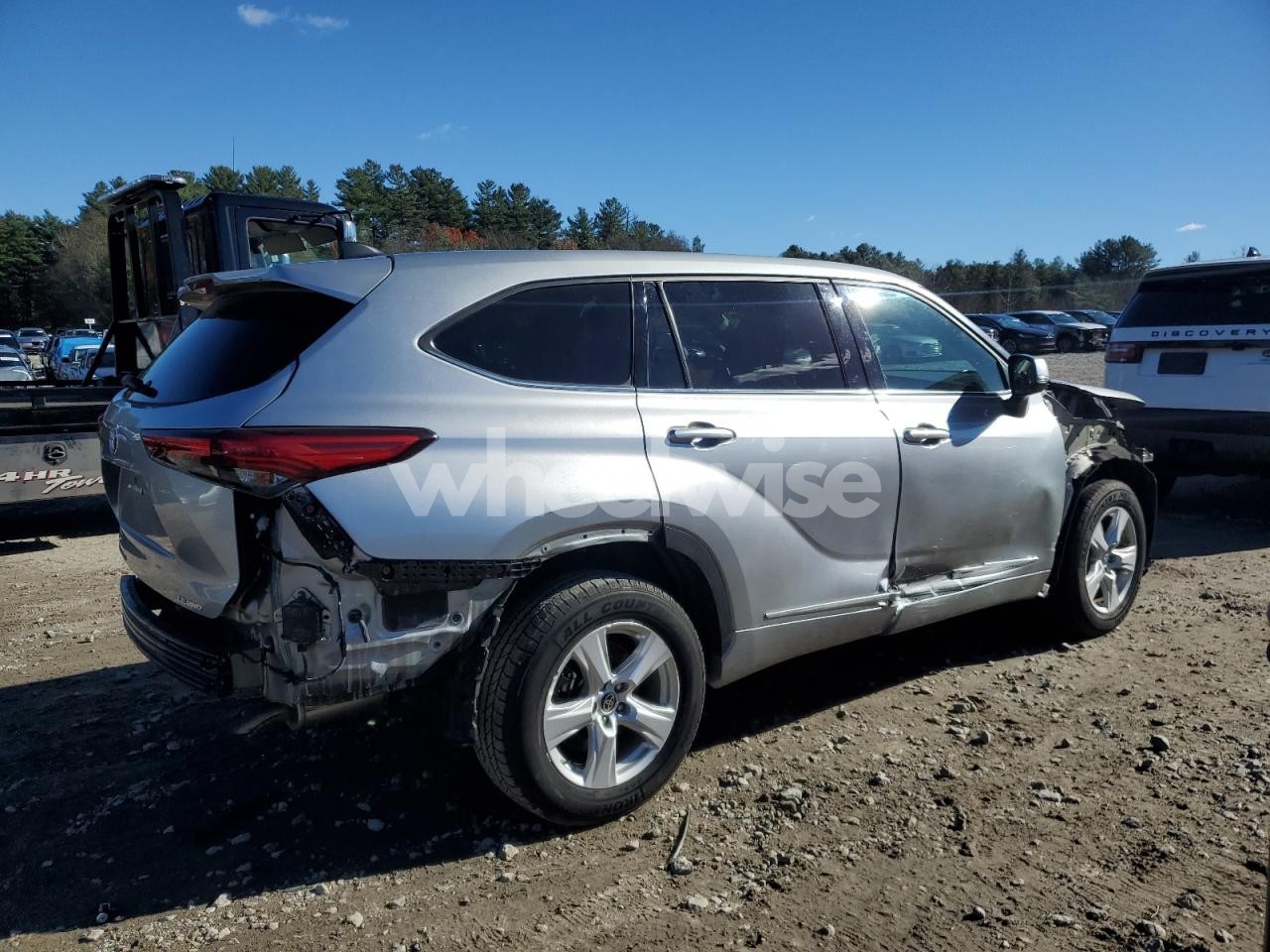 Photo 3 of 2022 TOYOTA HIGHLANDER L (VIN 5TDBZRBH9NS164972)