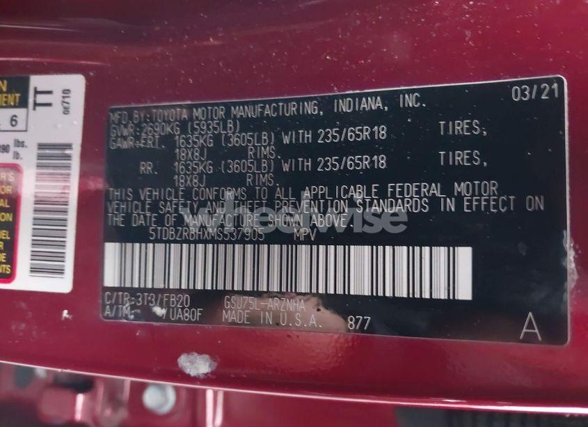 Photo 9 of 2021 Toyota Highlander LE (VIN 5TDBZRBHXMS537905)