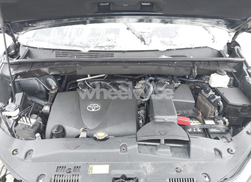 Photo 10 of 2017 Toyota Highlander LE PLUS (VIN 5TDBZRFH0HS414307)