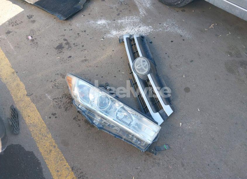 Photo 12 of 2017 Toyota Highlander LE (VIN 5TDBZRFH0HS481280)