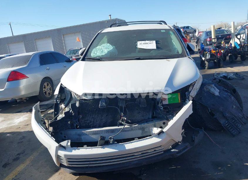 Photo 13 of 2017 Toyota Highlander LE (VIN 5TDBZRFH0HS481280)