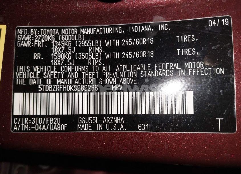 Photo 9 of 2019 Toyota Highlander LE (VIN 5TDBZRFH0KS989286)