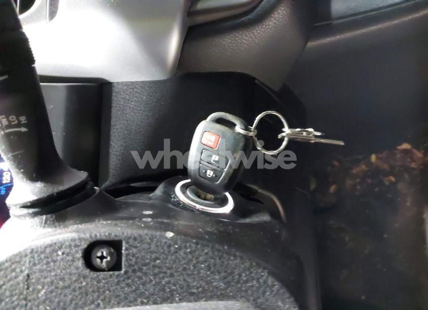 Photo 11 of 2017 Toyota Highlander LE (VIN 5TDBZRFH1HS448059)