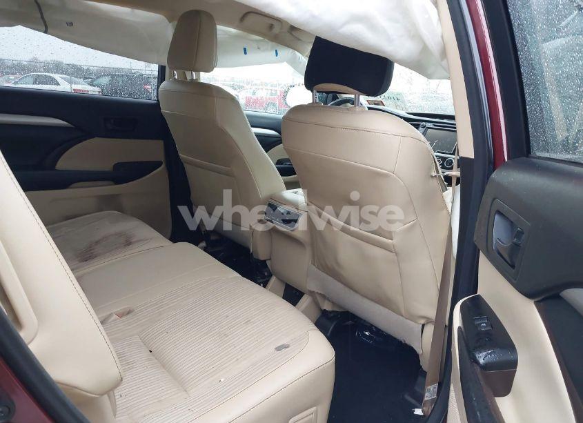 Photo 8 of 2017 Toyota Highlander LE PLUS (VIN 5TDBZRFH3HS481208)