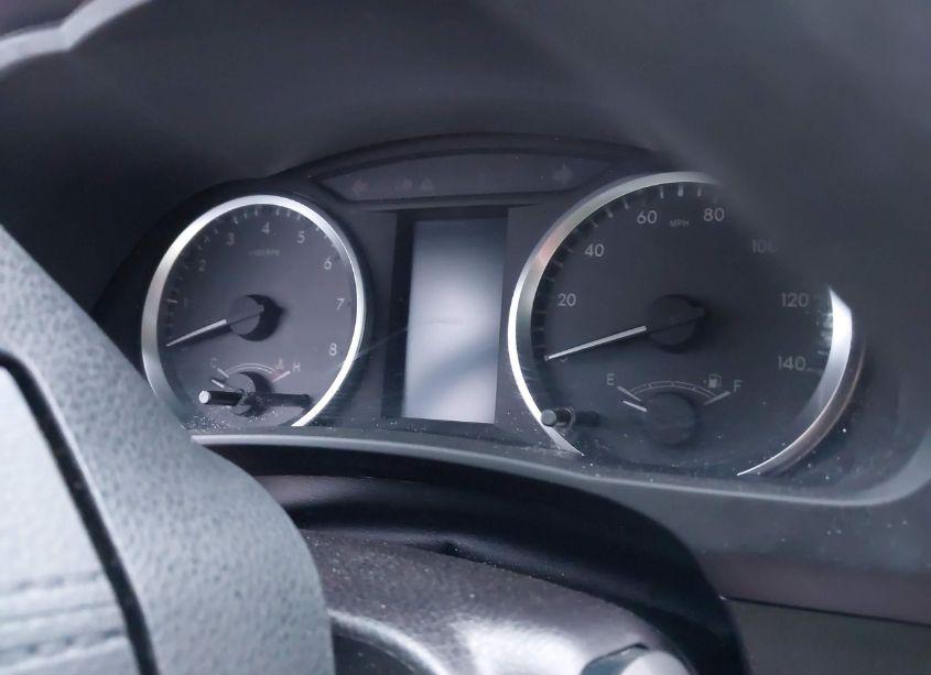 Photo 7 of 2019 Toyota Highlander LE (VIN 5TDBZRFH3KS922262)