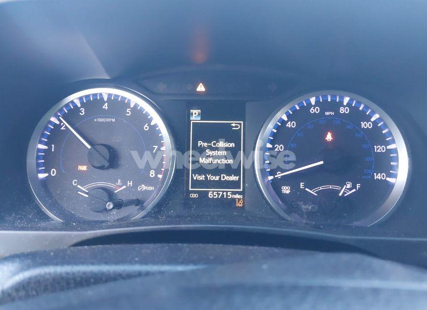 Photo 7 of 2018 Toyota Highlander LE PLUS (VIN 5TDBZRFH4JS884880)