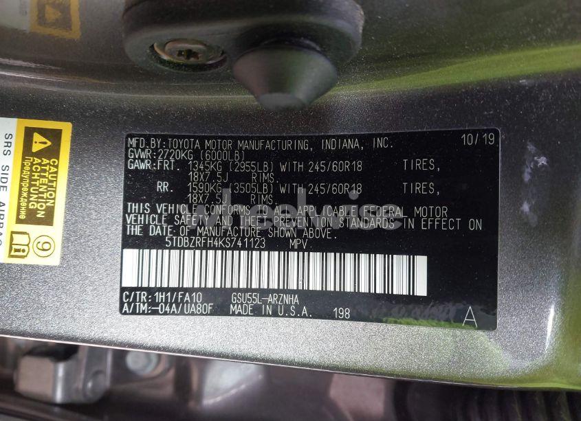 Photo 9 of 2019 Toyota Highlander LE PLUS (VIN 5TDBZRFH4KS741123)