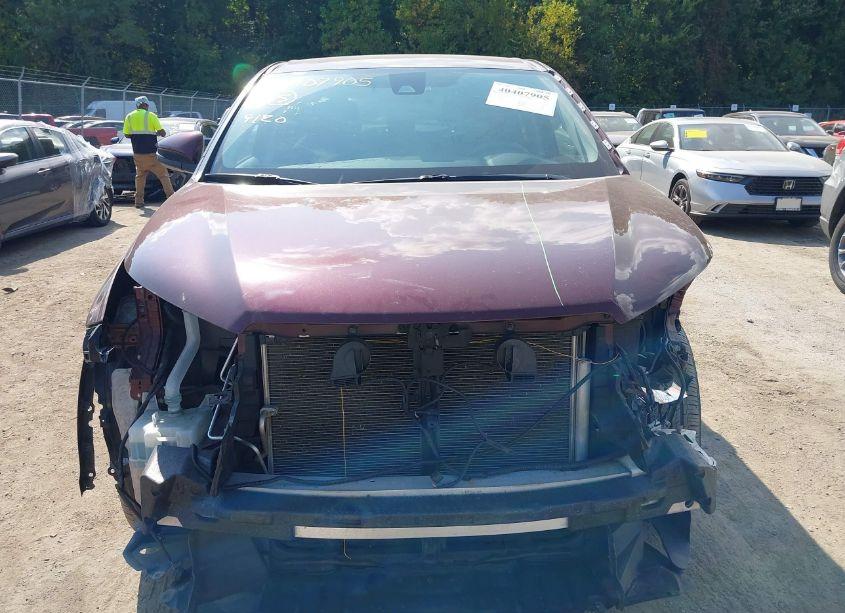 Photo 13 of 2019 Toyota Highlander LE (VIN 5TDBZRFH5KS746539)