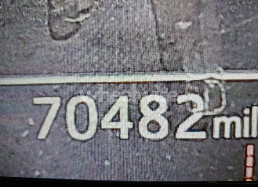 Photo 15 of 2018 Toyota Highlander LE PLUS (VIN 5TDBZRFH6JS849712)