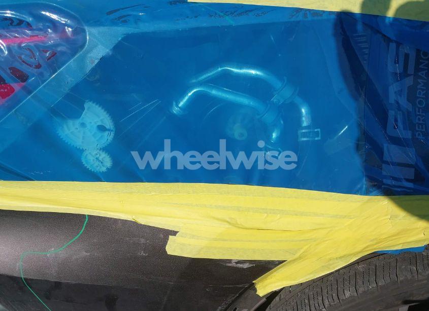 Photo 6 of 2017 Toyota Highlander LE (VIN 5TDBZRFH8HS472360)