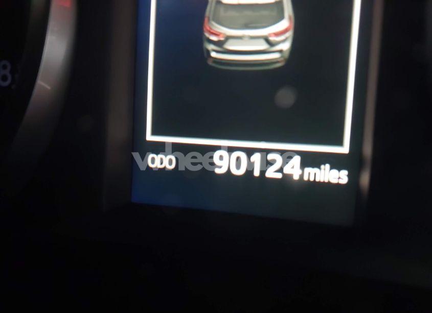 Photo 16 of 2019 Toyota Highlander LE (VIN 5TDBZRFH8KS919017)