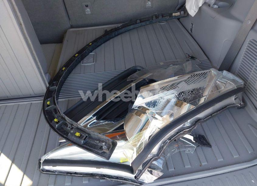 Photo 12 of 2019 Toyota Highlander LE (VIN 5TDBZRFH9KS933492)