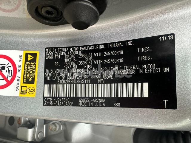 Photo 4 of 2019 TOYOTA HIGHLANDER LE N/A (VIN 5TDBZRFH9KS945111)