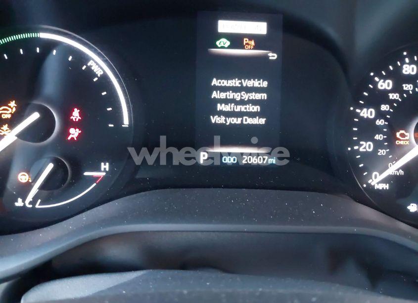 Photo 7 of 2024 Toyota Sienna WOODLAND EDITION (VIN 5TDCSKFC0RS113641)